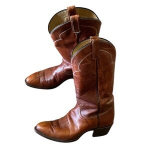 Tony Lama men’s Brown vintage cowboy boots